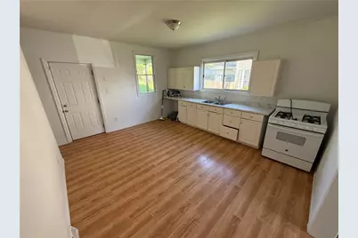 1218 Woodmont Ave, New Kensington, PA 15068 - Photo 7