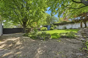 1189 Tranter Ave, Green Tree, PA 15220 - Photo 35