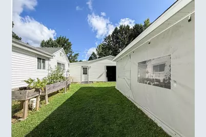 10469 N Martin Dr, Shenango, PA 16424 - Photo 35