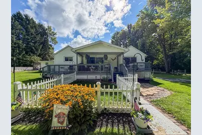 10469 N Martin Dr, Shenango, PA 16424 - Photo 1