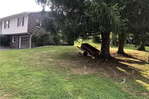 2 Hayden Ln, Smithfield, PA 15478 - Photo 3