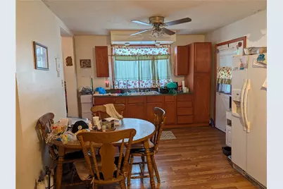 309 1st St, East Bethlehem, PA 15368 - Photo 3