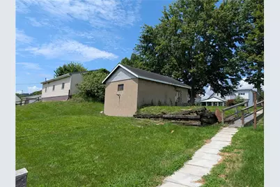 309 1st St, East Bethlehem, PA 15368 - Photo 11