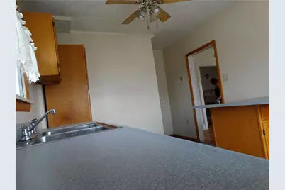 2211 Davidson St, Aliquippa, PA 15001 - Photo 33