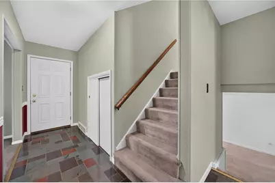 800 Chateau Dr, Franklin Township, PA 16117 - Photo 21