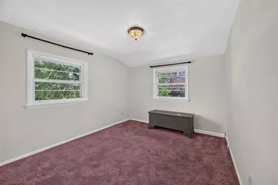 800 Chateau Dr, Franklin Township, PA 16117 - Photo 27