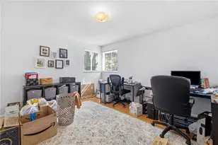 6557 Rosemoor St, Pittsburgh, PA 15217 - Photo 9