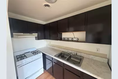 570 Miller Ave #7, Clairton, PA 15025 - Photo 5