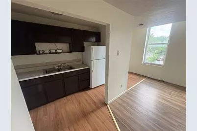 570 Miller Ave #7, Clairton, PA 15025 - Photo 3
