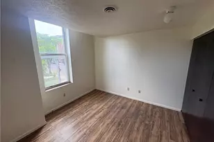 570 Miller Ave, Clairton, PA 15025 - Photo 7