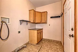 34 Harrington Way, Hempfield Township, PA 15601 - Photo 15