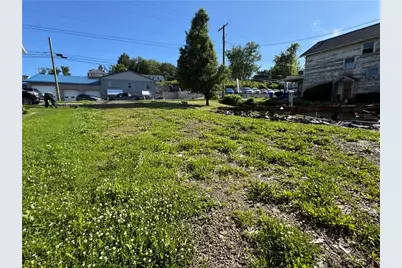 393 N Gallatin Ave, North Union Township, PA 15401 - Photo 25