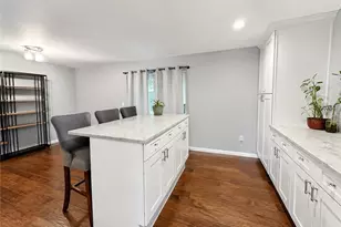 515 Kingsberry Ct, Ross Twp, PA 15237 - Photo 15
