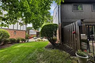 515 Kingsberry Ct, Ross Twp, PA 15237 - Photo 9