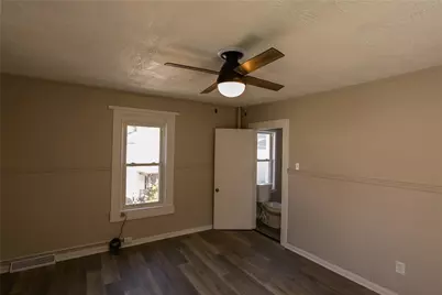 750 Grove Ave, New Brighton, PA 15066 - Photo 13