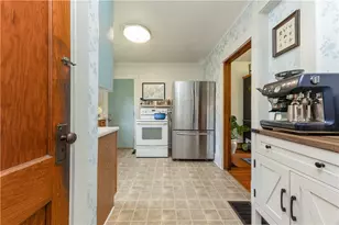 801 Stewart Ave, Grove City Boro, PA 16127 - Photo 21