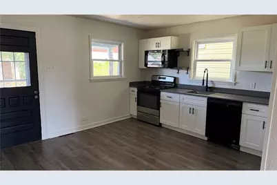 615 9th St, Glassport, PA 15045 - Photo 7