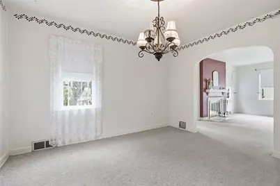 11669 Parkway Drive, North Huntingdon, PA 15642 - Photo 9