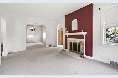 11669 Parkway Drive, North Huntingdon, PA 15642 - Photo 5