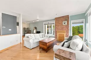 6 Holt St, Pittsburgh, PA 15203 - Photo 19