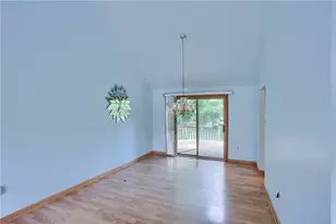 1557 Lenora Dr, Pittsburgh, PA 15237 - Photo 5