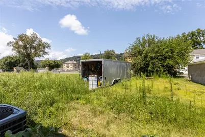 7004 Grand Ave, Neville Twp, PA 15225 - Photo 9