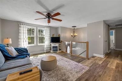 1890 Riggs Rd, South Park, PA 15129 - Photo 5