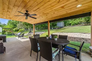 1890 Riggs Rd, South Park, PA 15129 - Photo 23