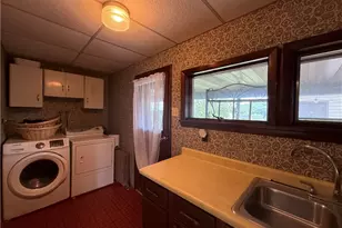 281 School Ave, Conemaugh Township, PA 15937 - Photo 31