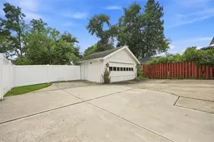 943 Davis Ave, Pittsburgh, PA 15212 - Photo 37
