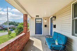 221 Rosecrest Dr, Monroeville, PA 15146 - Photo 5