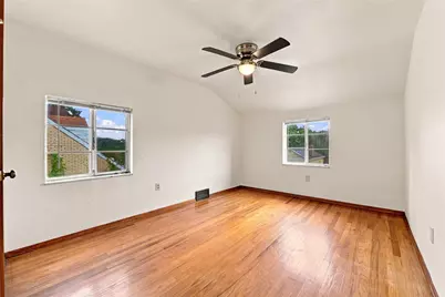 225 Alries St, Pittsburgh, PA 15210 - Photo 7