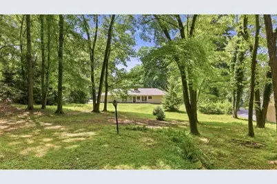 215 E Maitland Lane, Neshannock Township, PA 16105 - Photo 25