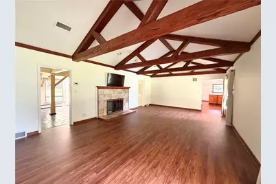 215 E Maitland Lane, Neshannock Township, PA 16105 - Photo 15