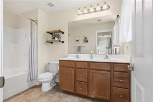 205 Broadstone Dr, Adams Township, PA 16046 - Photo 21