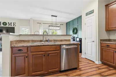 205 Broadstone Drive, Adams Township, PA 16046 - Photo 11