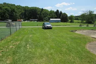 724 Main St, E Mahoning/Marion Ctr, PA 15759 - Photo 5