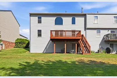 782 Sunset Circle, Cranberry Township, PA 16066 - Photo 5