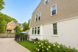 143 W Swissvale Ave, Pittsburgh, PA 15218 - Photo 5