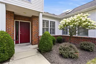 2403 Eloquent Ln, Adams Township, PA 16059 - Photo 5