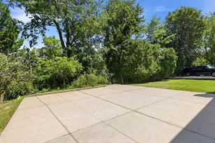 5183 Fieldcrest Dr, Pittsburgh, PA 15236 - Photo 21