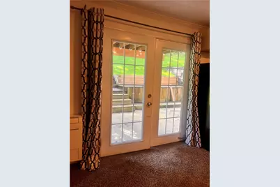 306 Black Walnut Dr, Salem Township, PA 15601 - Photo 23