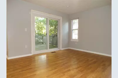 211 Hummingbird Hl, Cranberry Township, PA 16066 - Photo 9