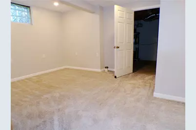 211 Hummingbird Hl, Cranberry Township, PA 16066 - Photo 21