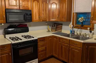 1403 Pennsylvania Ave, Harrison Township, PA 15065 - Photo 9