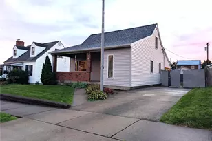 1403 Pennsylvania Ave, Harrison Township, PA 15065 - Photo 3