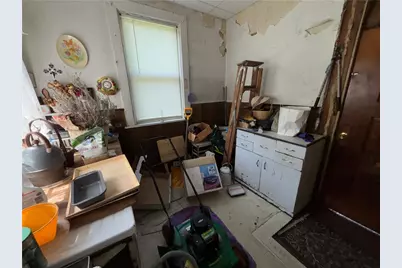 938 Greenfield Ave, Pittsburgh, PA 15217 - Photo 7