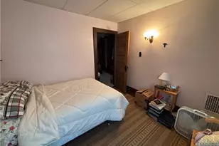 938 Greenfield Ave, Pittsburgh, PA 15217 - Photo 15