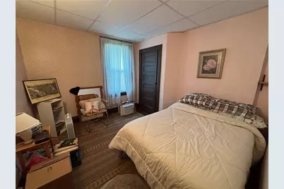 938 Greenfield Ave, Pittsburgh, PA 15217 - Photo 13