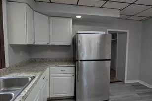 104 Fulton Pl, Pittsburgh, PA 15210 - Photo 17